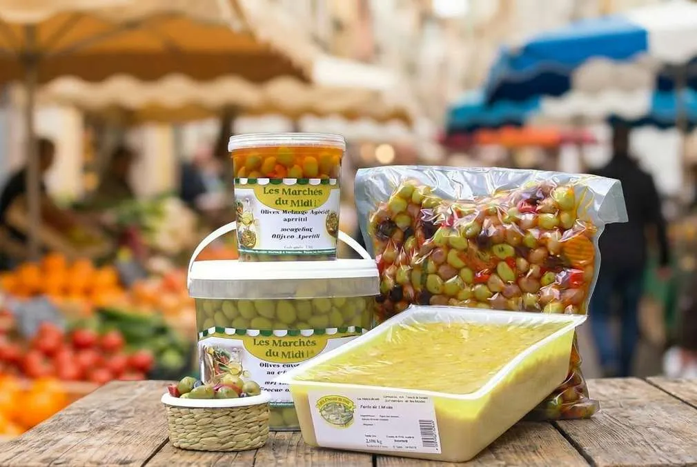 Formats vrac Plein Sud présentés sur un marché